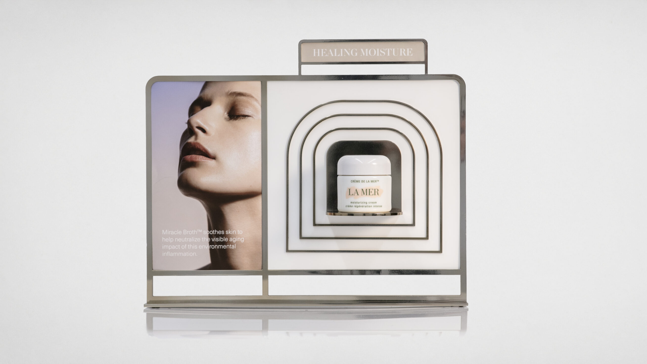 CREME DISPLAY
